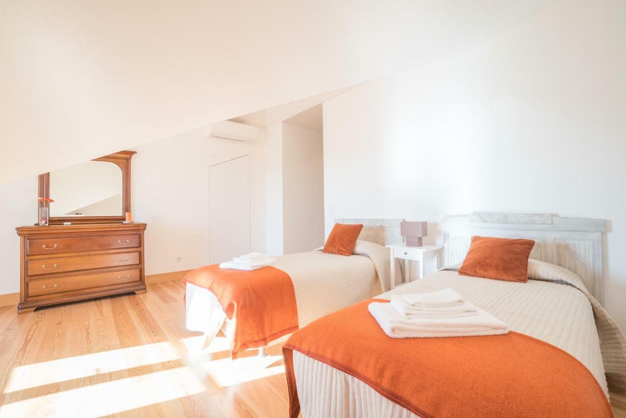Superb Flat Cathedral & River View Apartment Lisbon