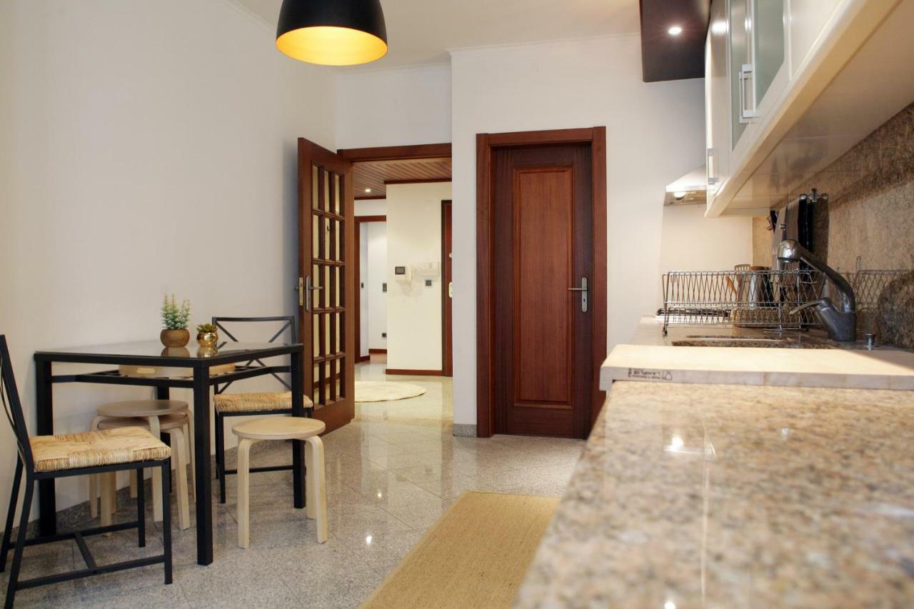 Apartamento Parque Nacoes - Fil Pool Lisboa