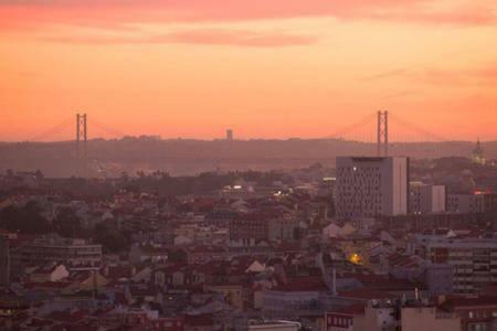 Ola -areeiro Apartamento *