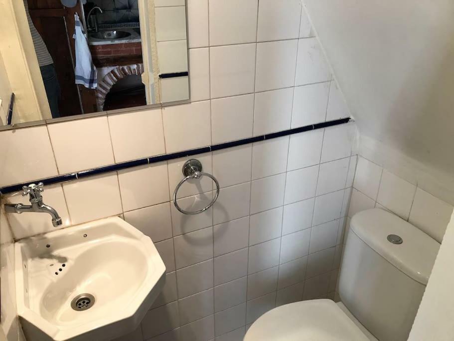 Apartamento Typical Studio In Great Location! Tram 28! *
