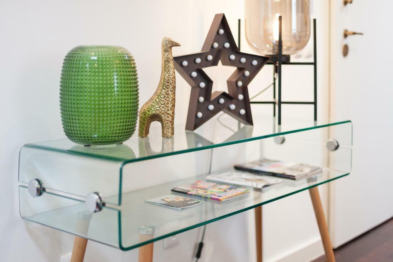 Explore Vibrant From A Designer Loft At Casa Da Barroca Lisboa