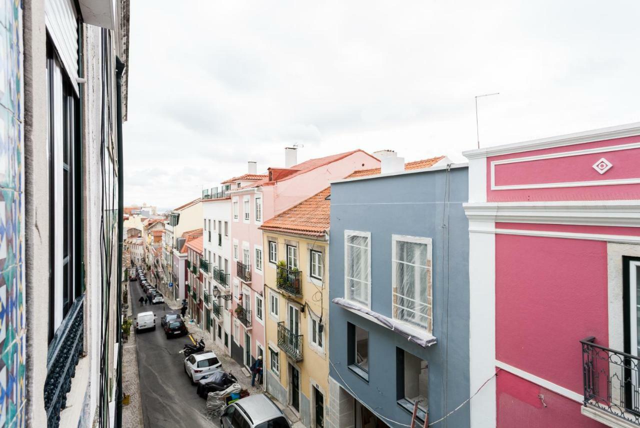 Altido Charming 1br Apt With Workspace In Sao Bento Apartamento Lisboa