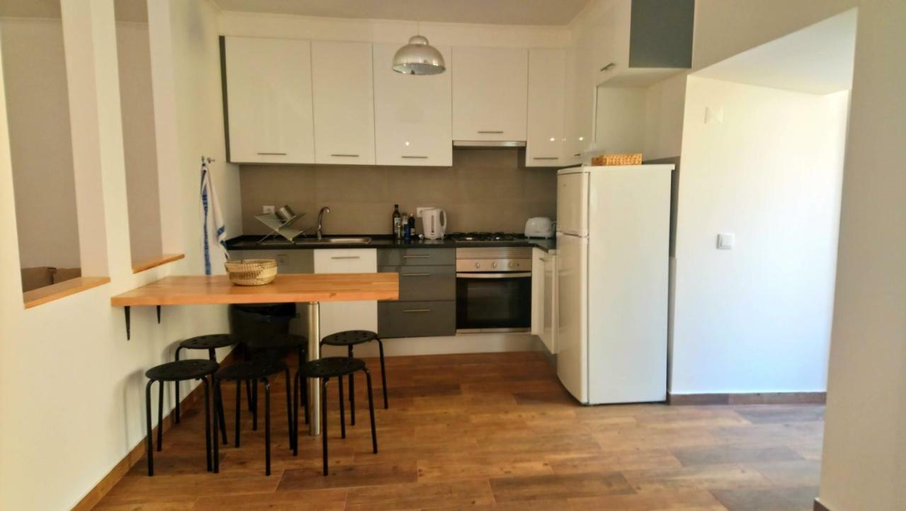 Stunning With Yard In Alfama Apartamento *
