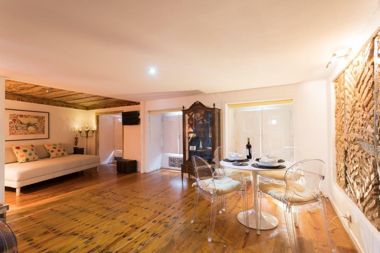 Charming Travessa Do Alcaide Apartamento