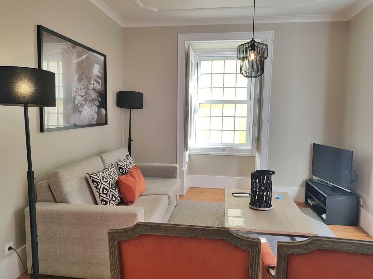 Finestay Bica *
