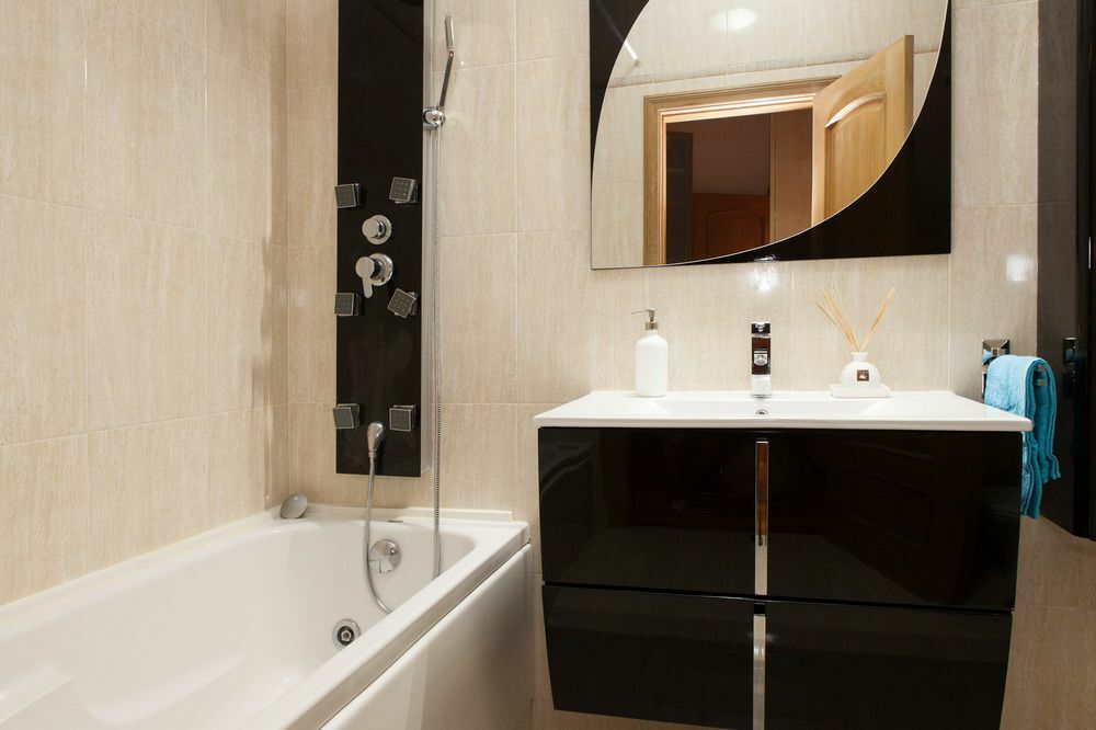 Expo Deluxe By Homing Hotel 3*