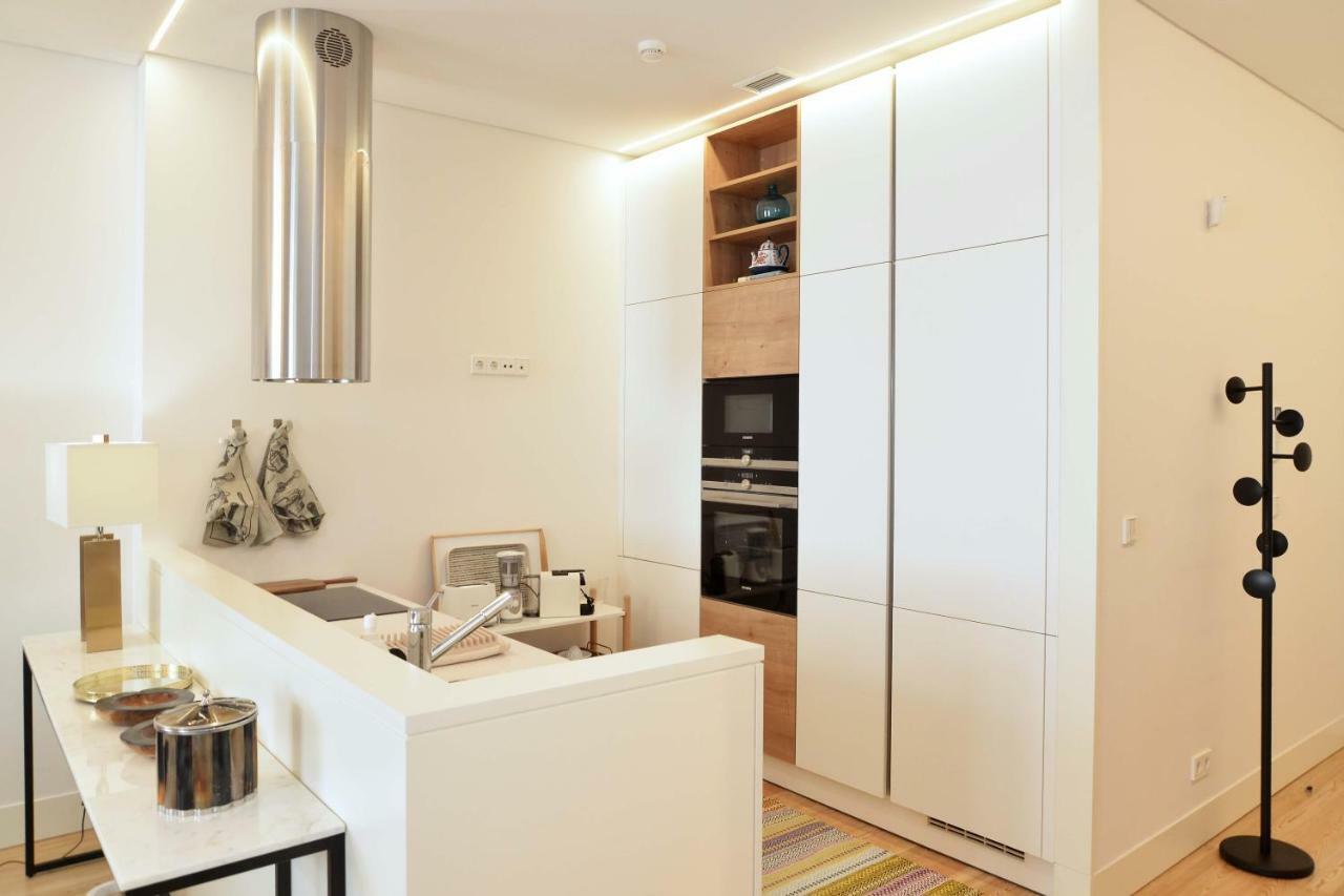 Trendy Chic - Checkinhome *