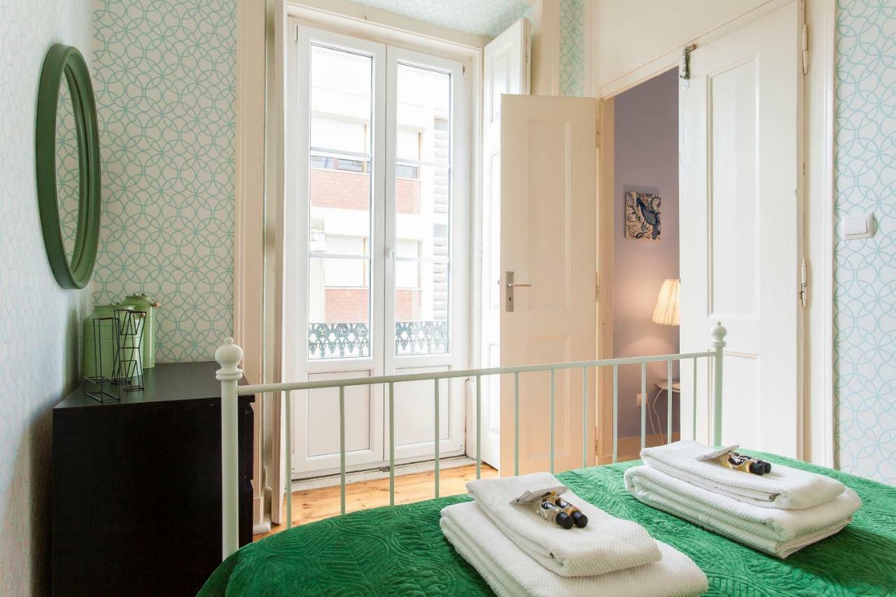 Bairro Alto 3 Bedroom Patio Flat! Apartamento *