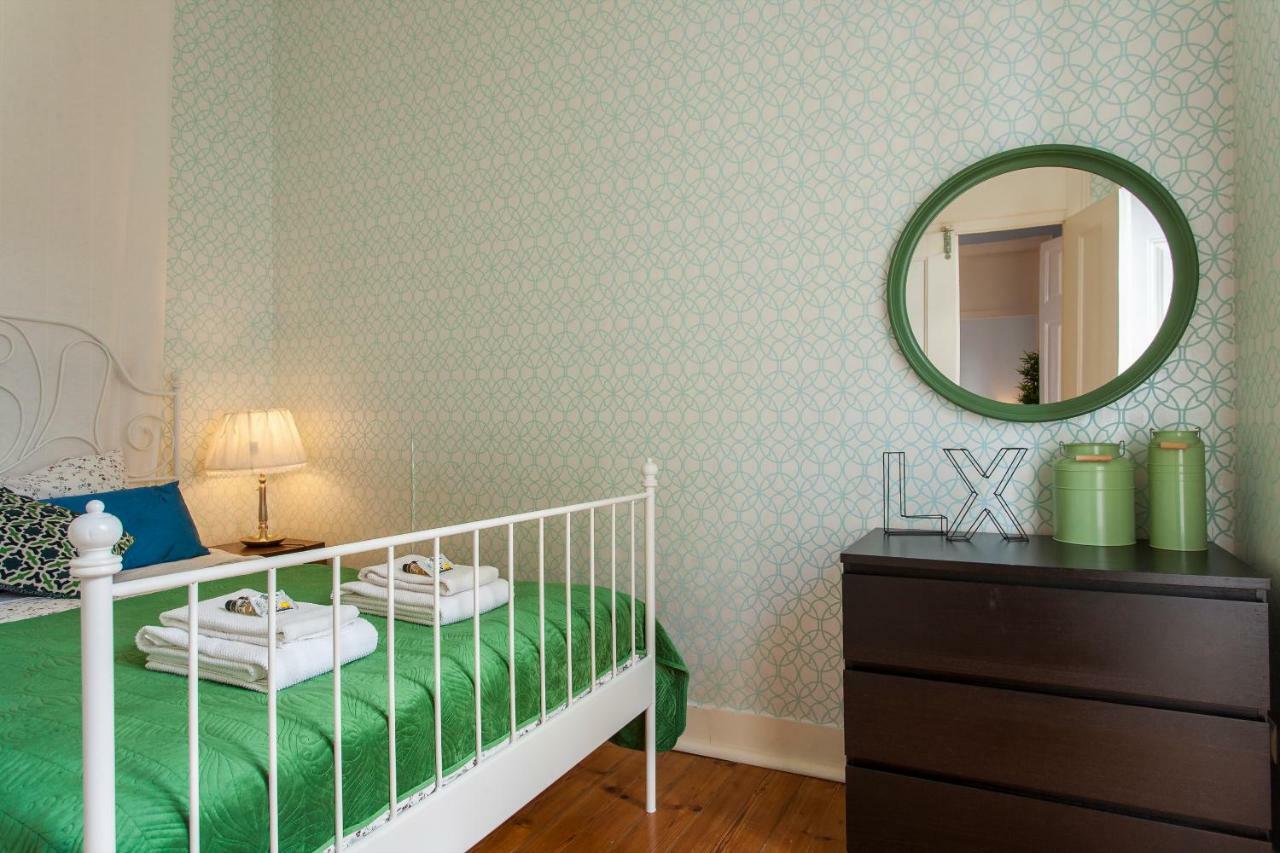 Bairro Alto 3 Bedroom Patio Flat! Apartment