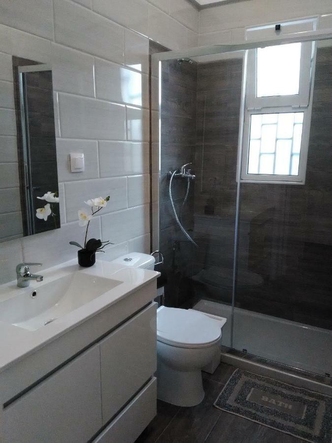 Guest house Apartament's Veiga Areeiro *