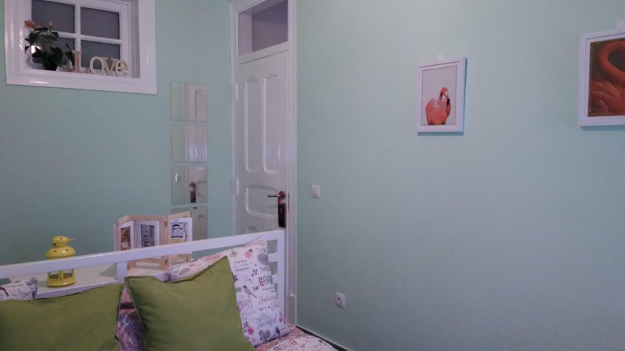 Apartament's Veiga Areeiro * Lisbon