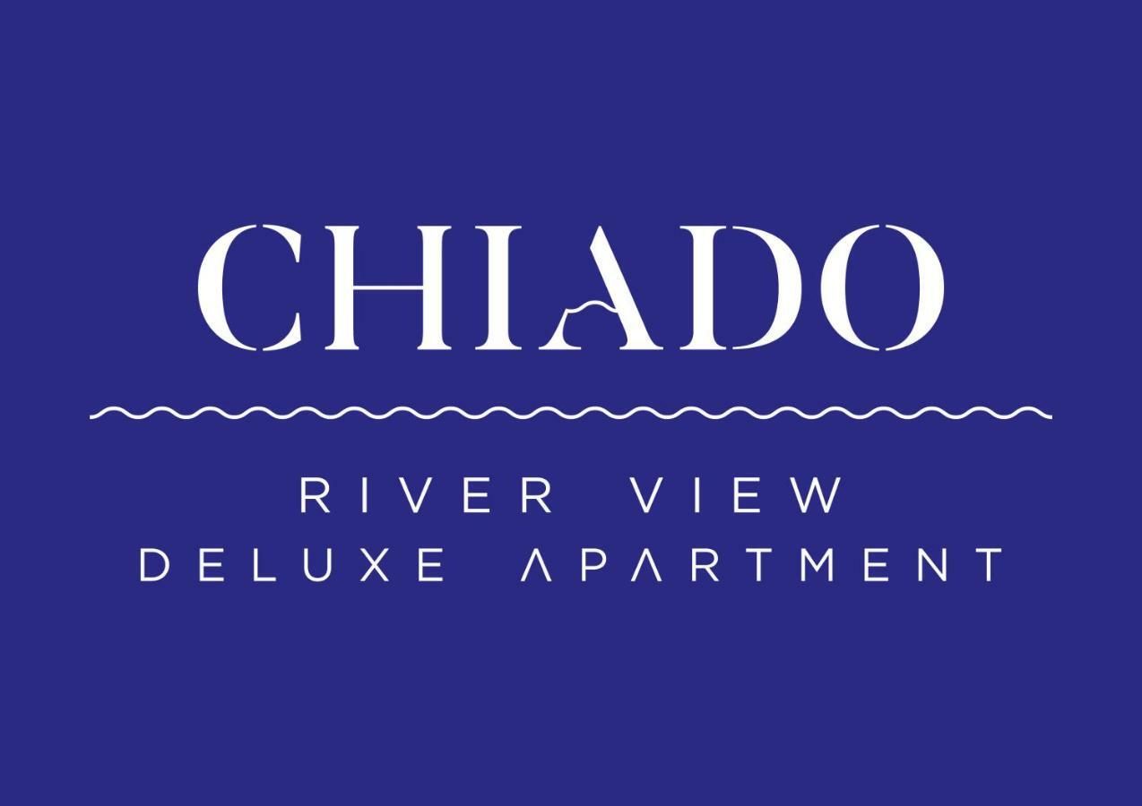 Chiado River View Deluxe Apartamento *