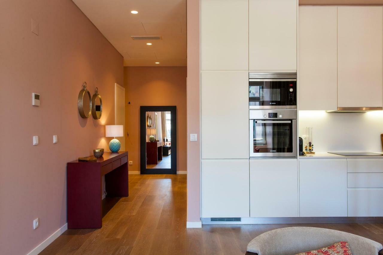 Joivy Sublime 2br On Restauradores Square Nearby Rossio Station Lisbon