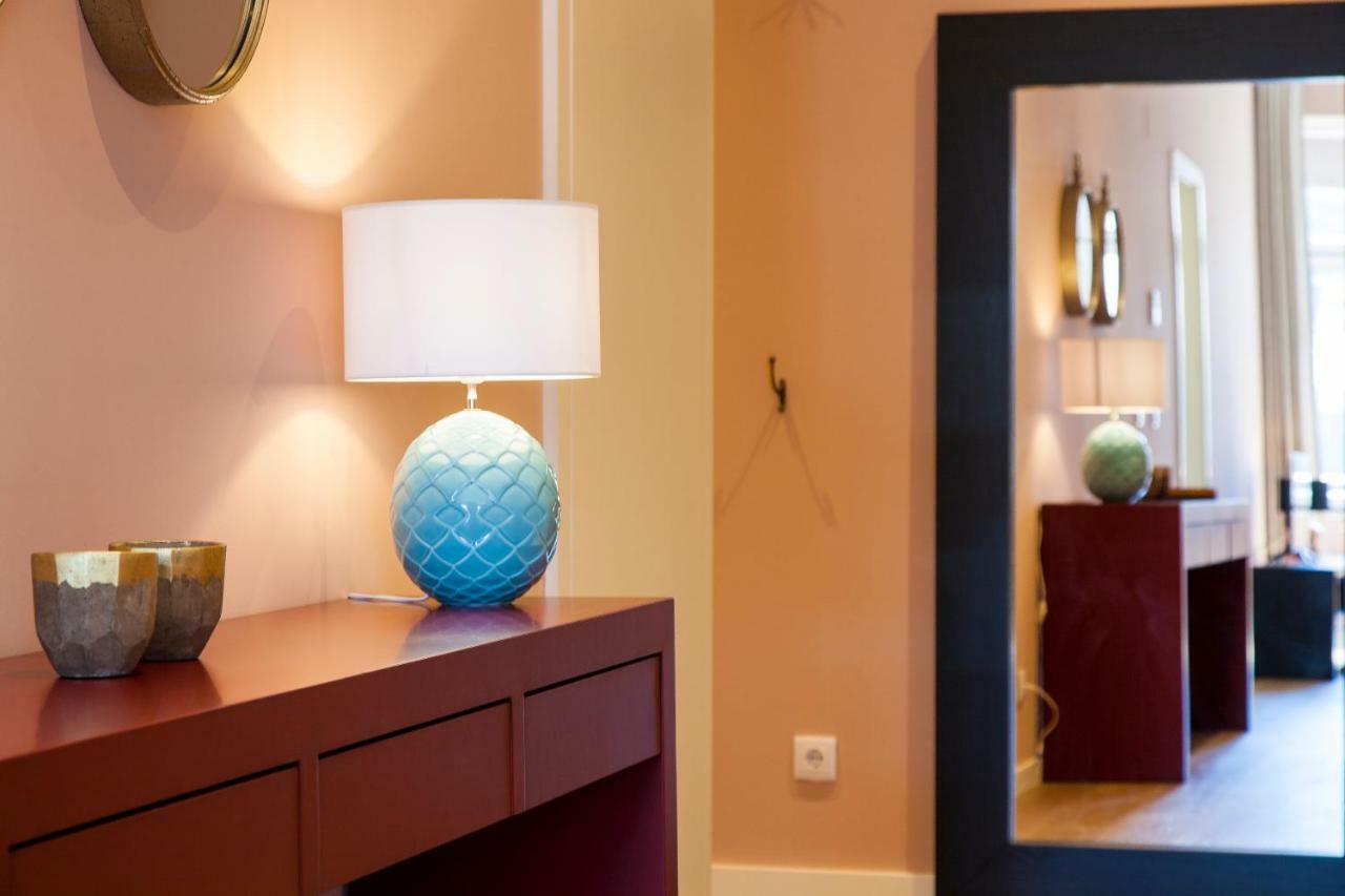 Joivy Sublime 2br On Restauradores Square Nearby Rossio Station * Lisbon