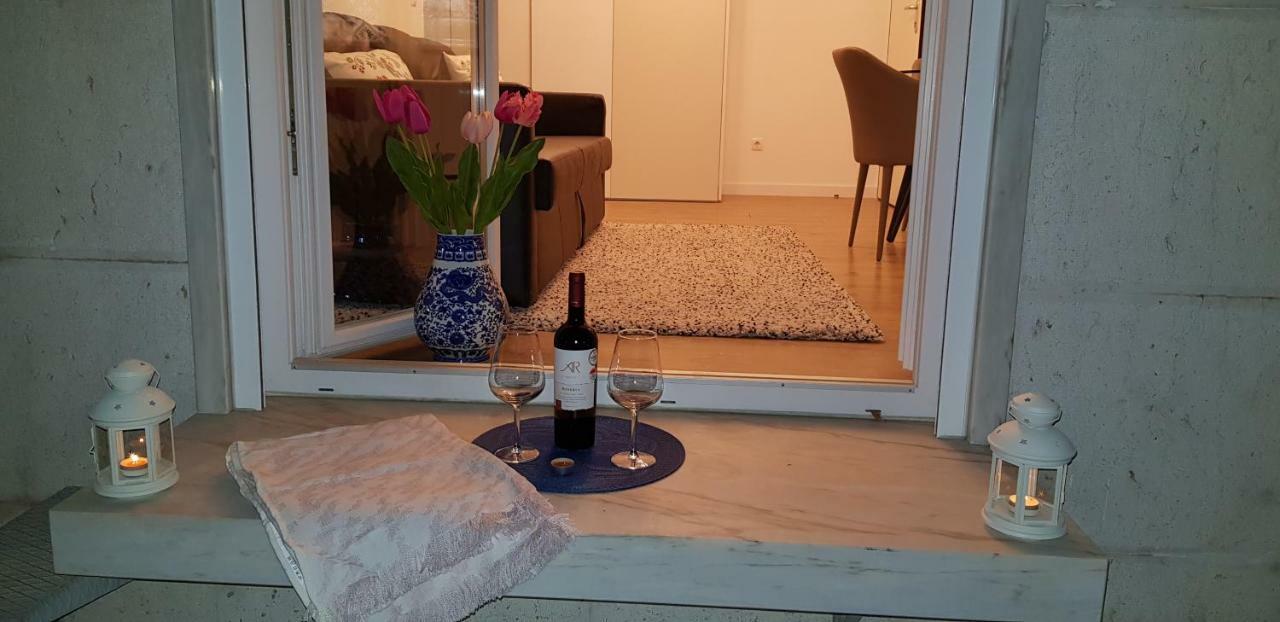 Mouzinho Balcony *