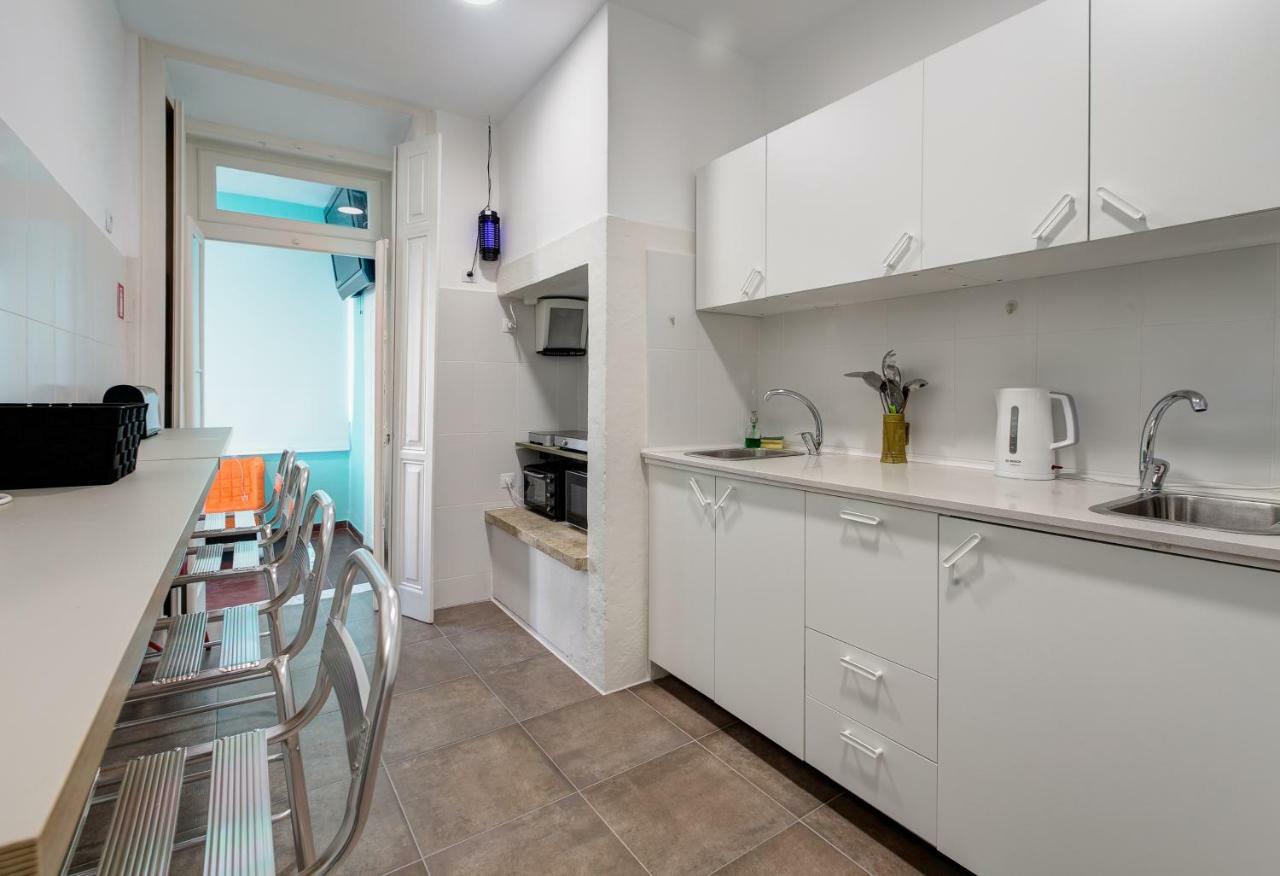 Hostal Seven Hills (adults Only)