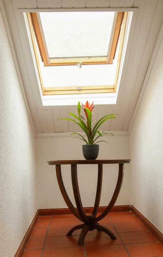 Cozy And Spacious In Graca, Lisboa