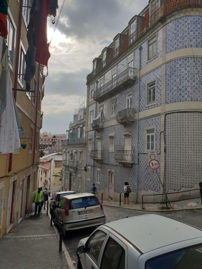 Calcada Agostinho 1 * Lisboa