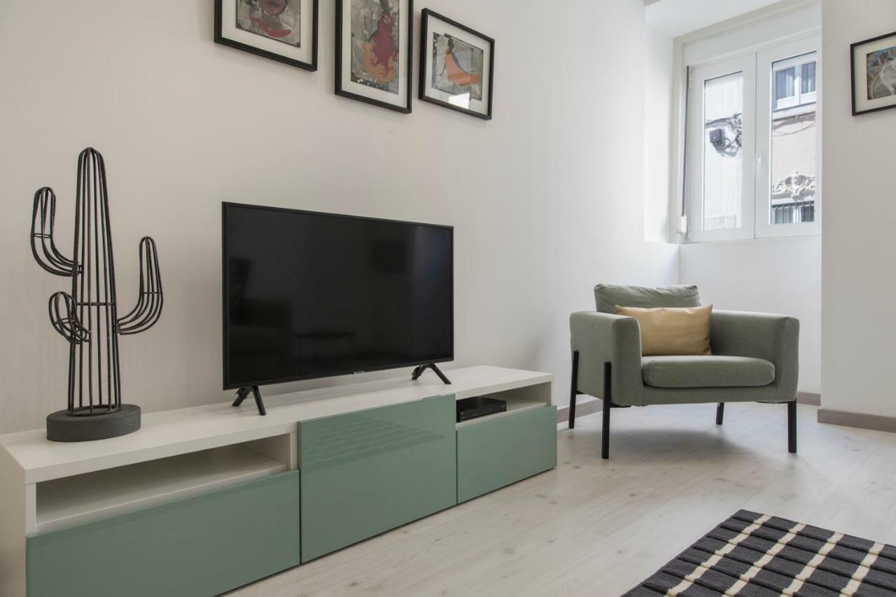 Principe Real: Elegant Flat With Terrace * Lisboa
