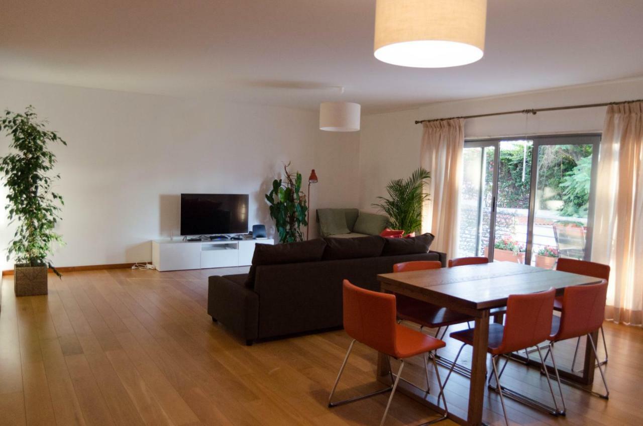 Joivy Graca Luminous 2-br With Terrace Apartment *