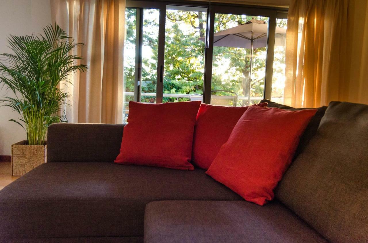 Apartment Joivy Graca Luminous 2-br With Terrace Lisbon
