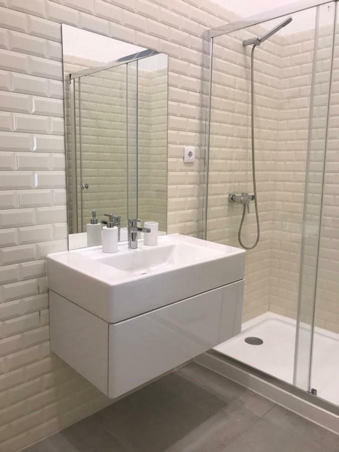 Outsite Coliving - Cais Do Sodre Guest house *