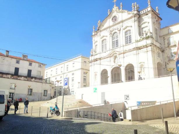 Cozy And Beautiful Flat In Great Location! * Lisboa