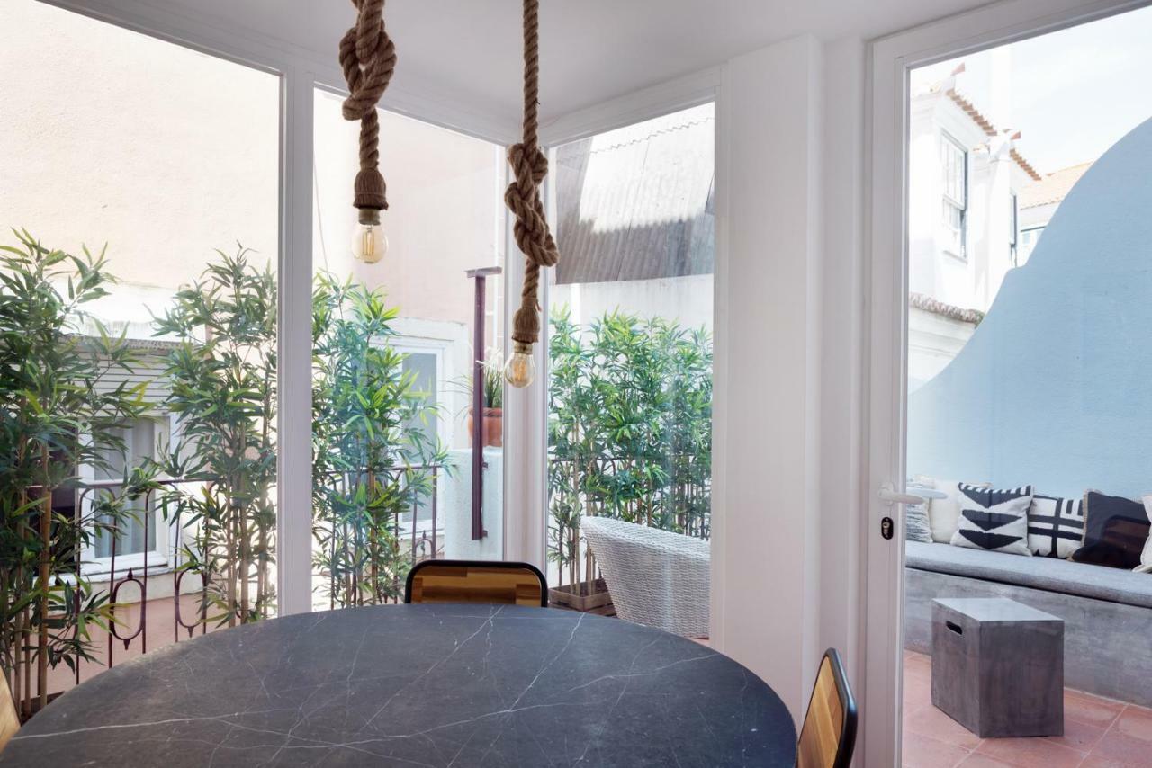 Renovated Charming With Terrace In Lapa Apartamento