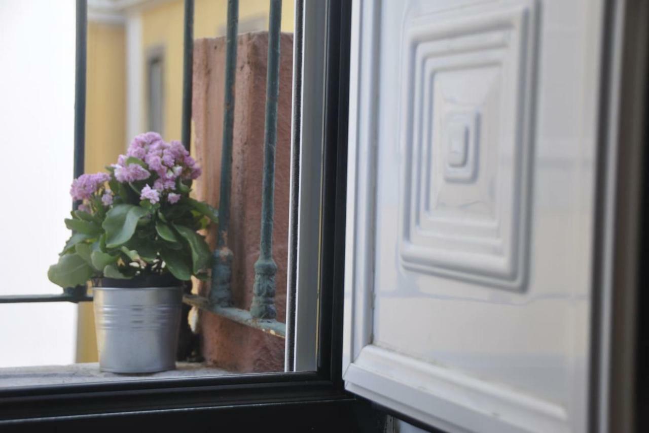 Cozy&quiet Flat Near Avenida Da Liberdade Apartamento Lisboa