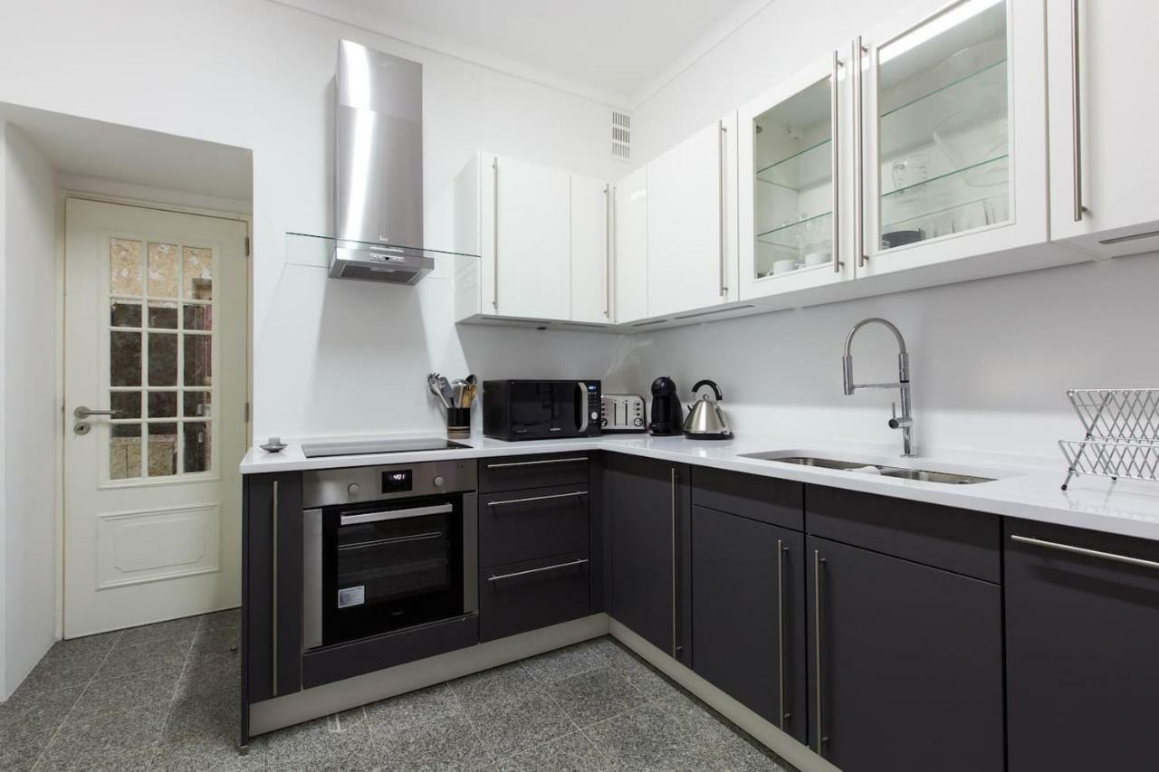 Apartamento Calcada Do Combro *