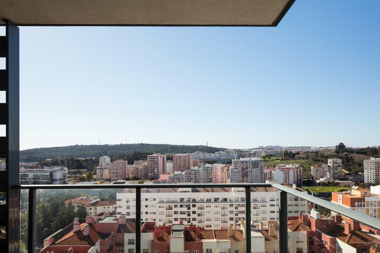 Skyscraper Riverview With Indoor Pool Apartamento Lisboa