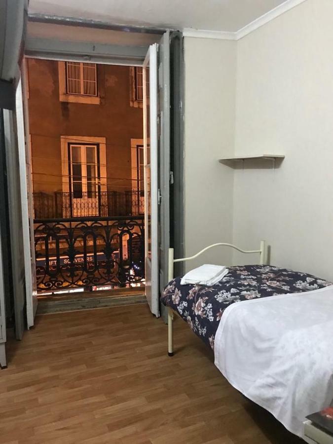 Pensión Residencial Estrela De Camões *