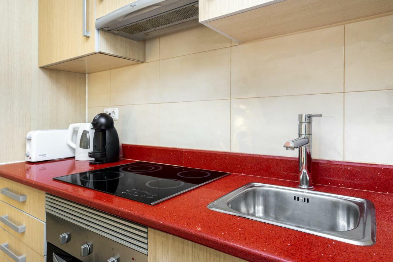 Modern Alfama Apartment Lisbon