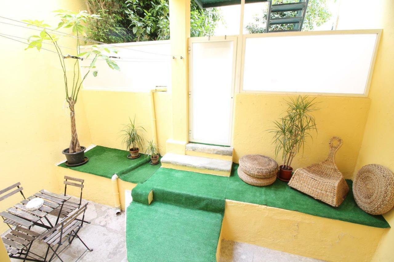 Center Two Bedroom & Terrace *