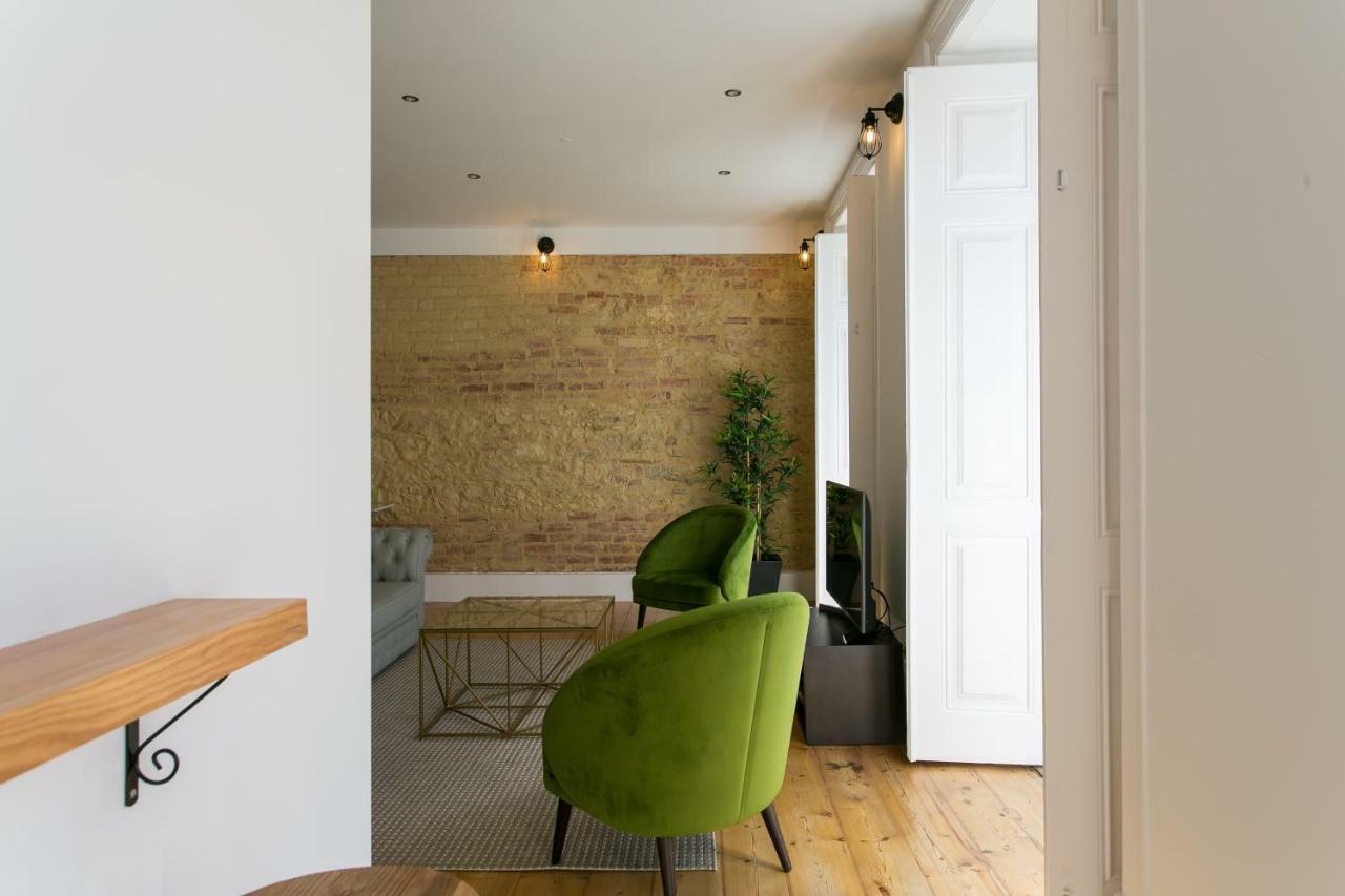 Apartamento Joivy Gorgeous 3br With Balcony Nearby Time Out Market Lisboa