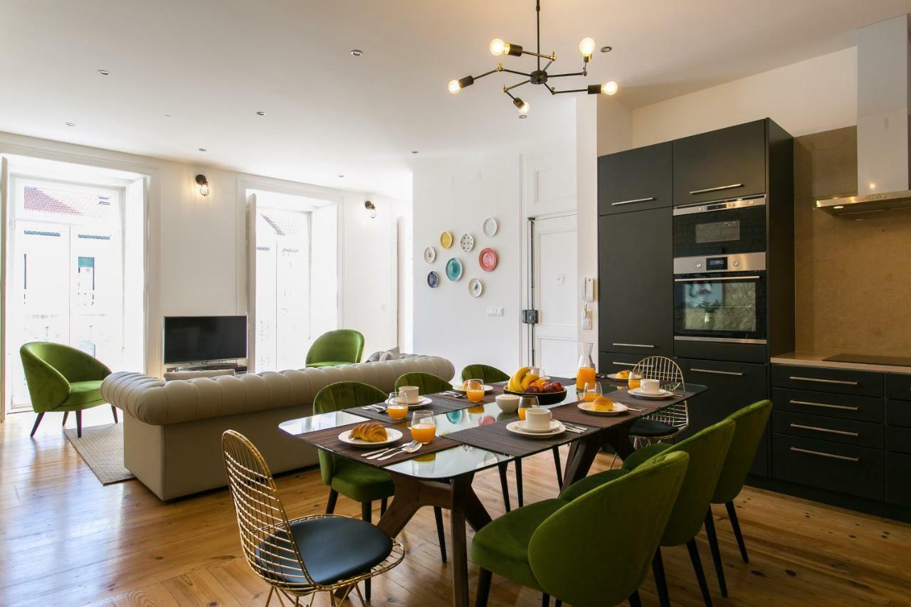 Apartamento Joivy Gorgeous 3br With Balcony Nearby Time Out Market Lisboa