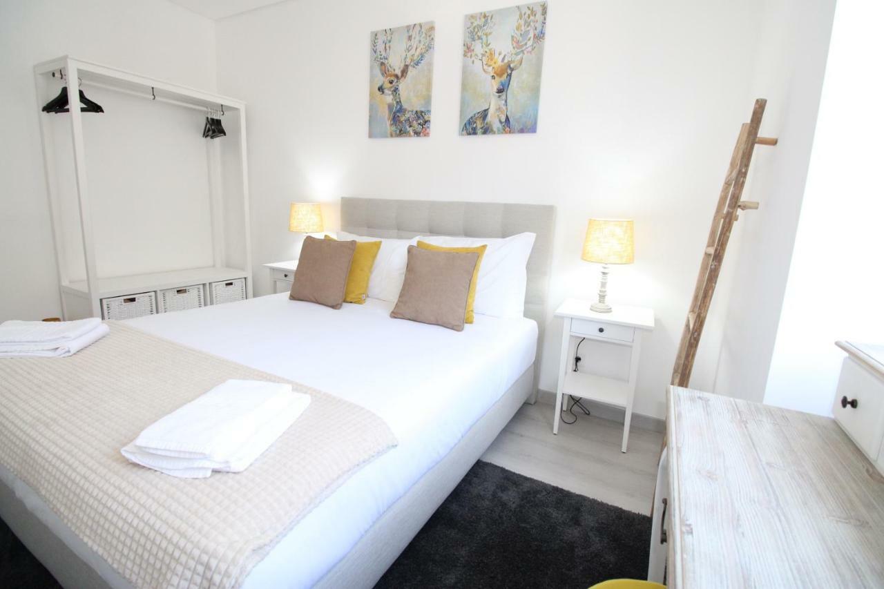 Apartment Moderno Nas Olaias A 5 Minutos Da Faculdade Isel E Ist