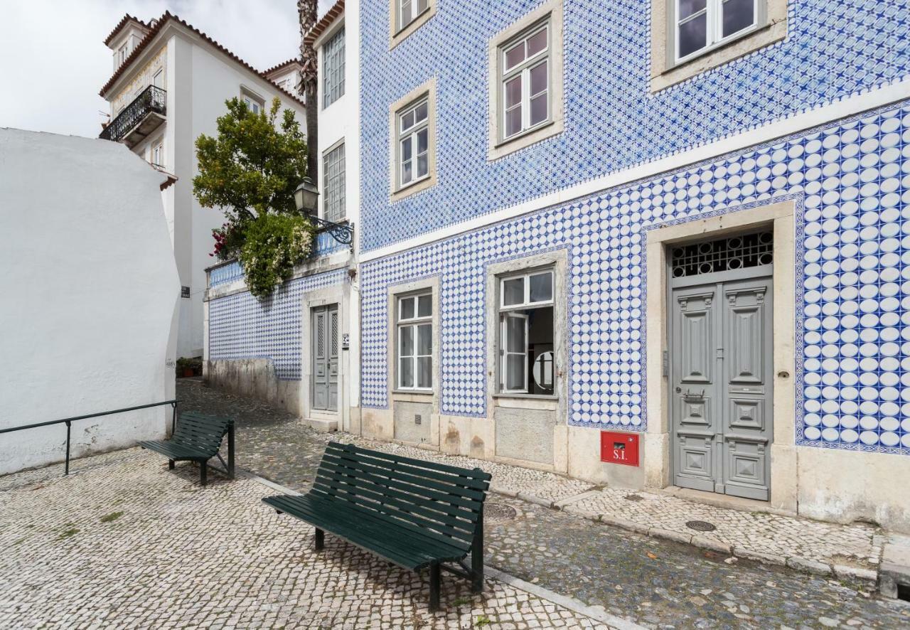 Alfama Blue Studio Loft - By Lu Holidays *