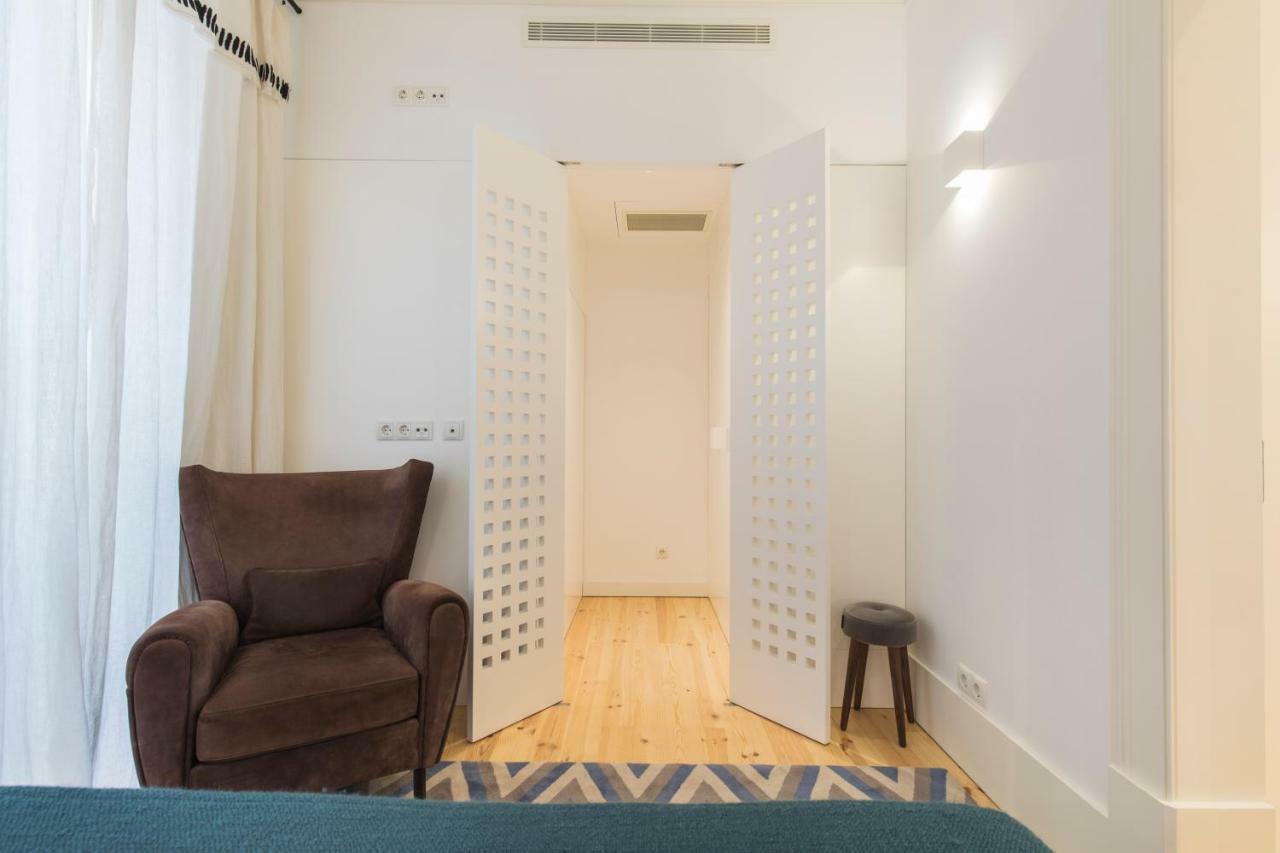 Charming 2 Bedroom In Baixa Chiado * Lisboa