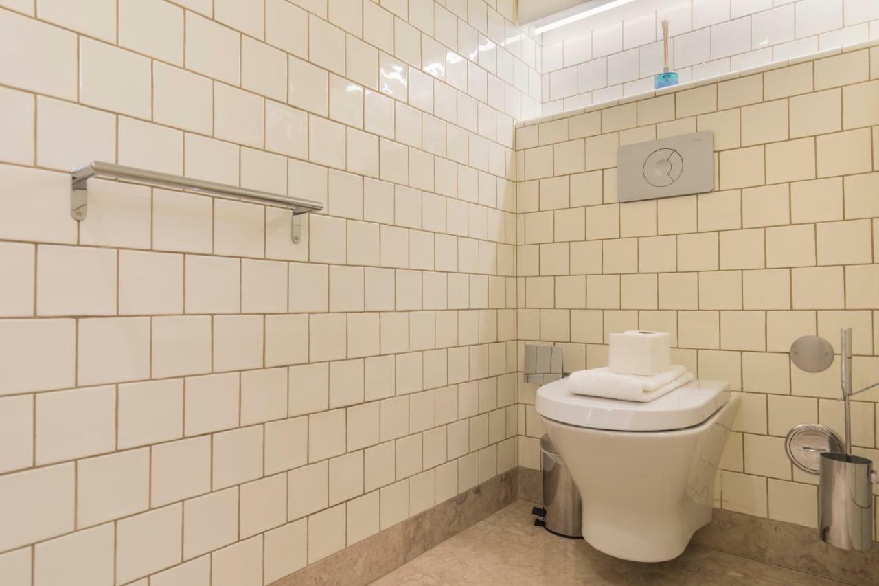 Charming 2 Bedroom In Baixa Chiado Apartamento Lisboa