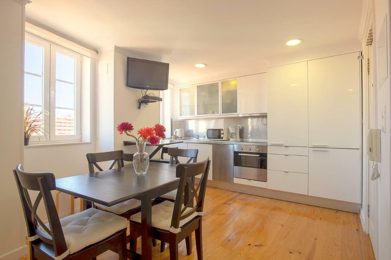 Myplacelisbon - Mouraria Duplex Apartamento