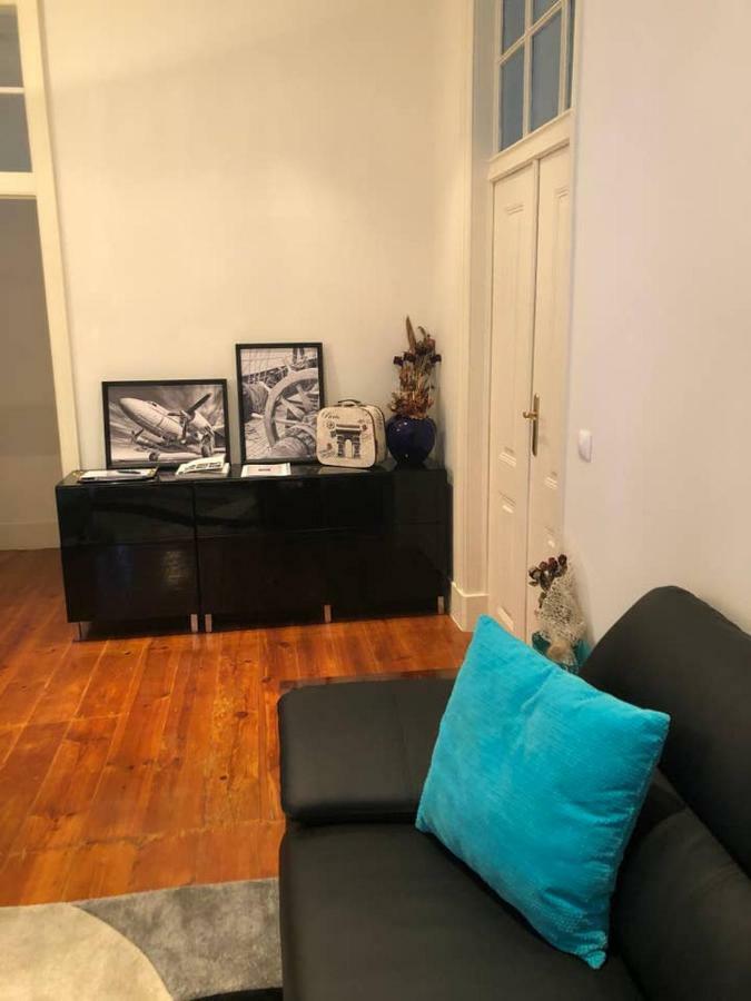 Grandmommy's House - Traditional And Comfy Lisboan Lisbon