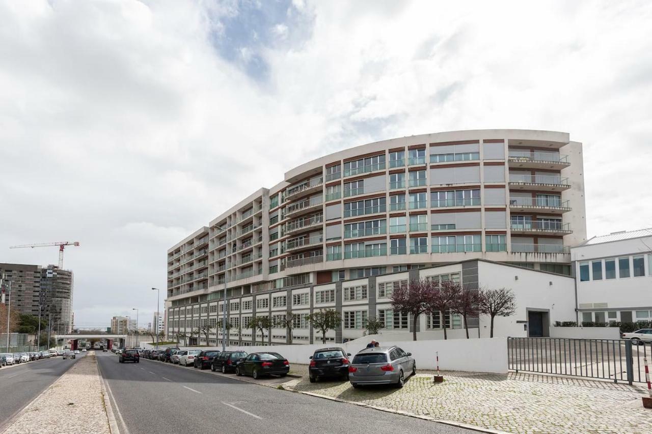 Metro & Pool Apartamento
