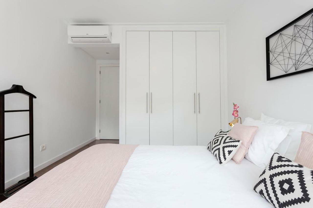 Metro & Pool Apartamento *
