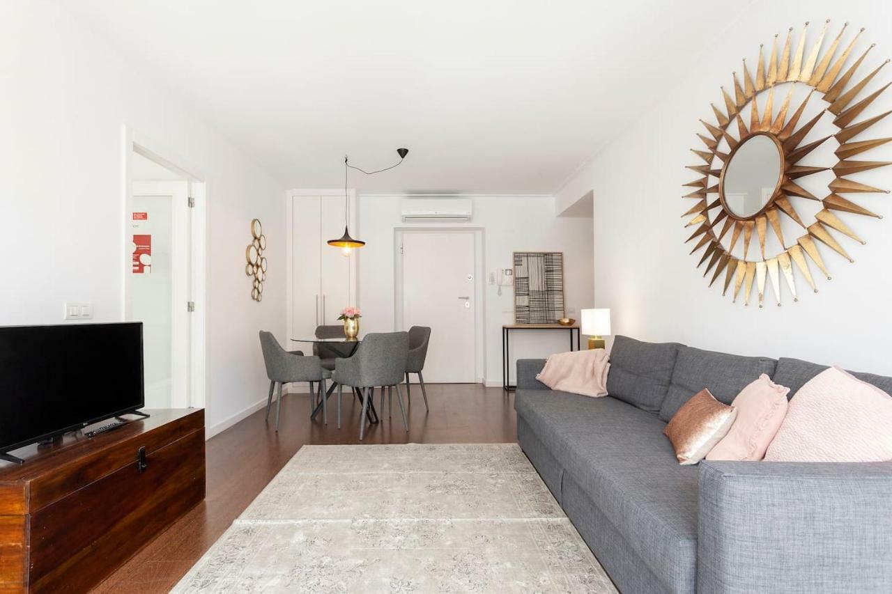 Metro & Pool Apartamento *