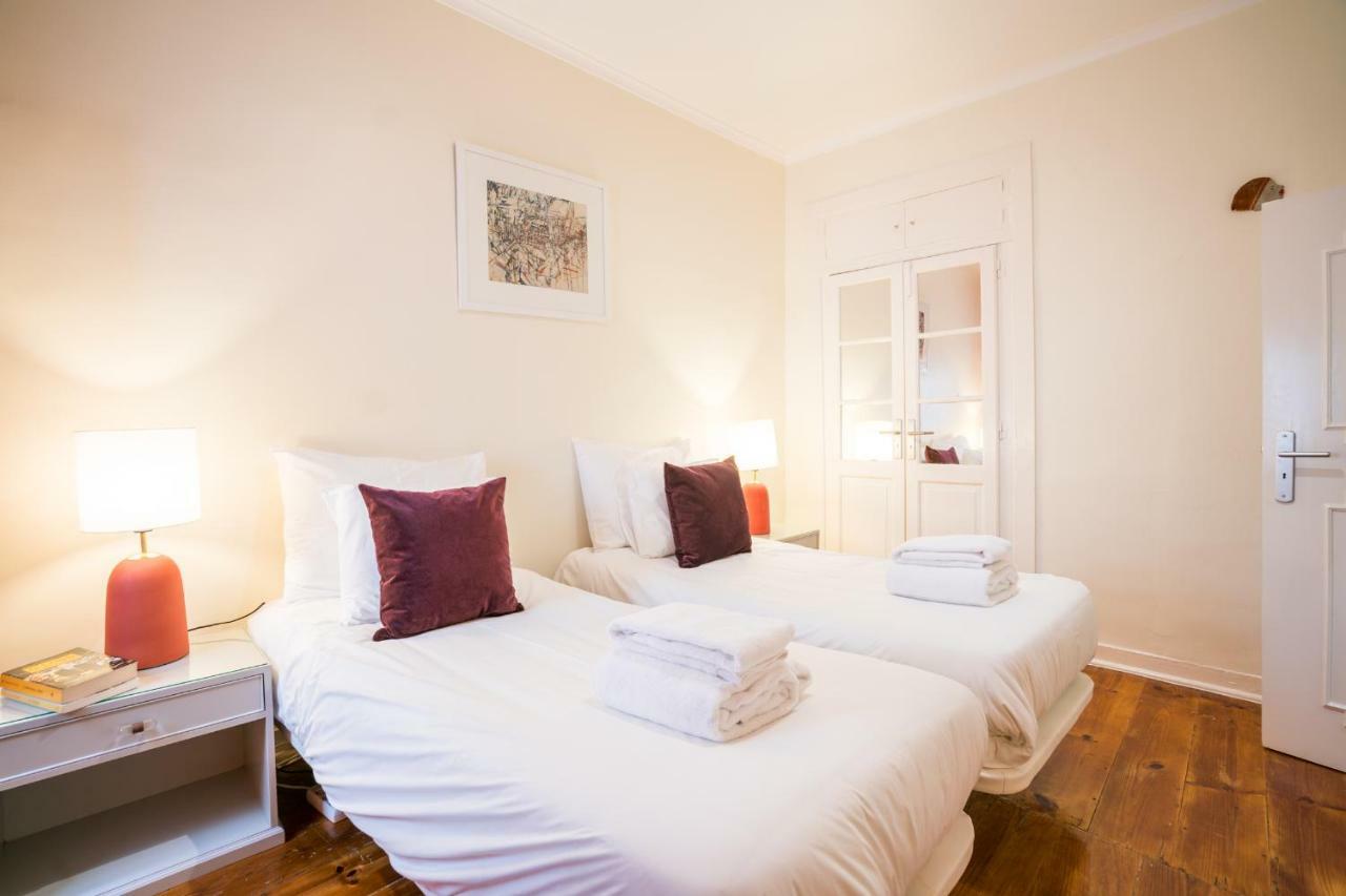 Sao Bento Authentic Apartment. Lisboa