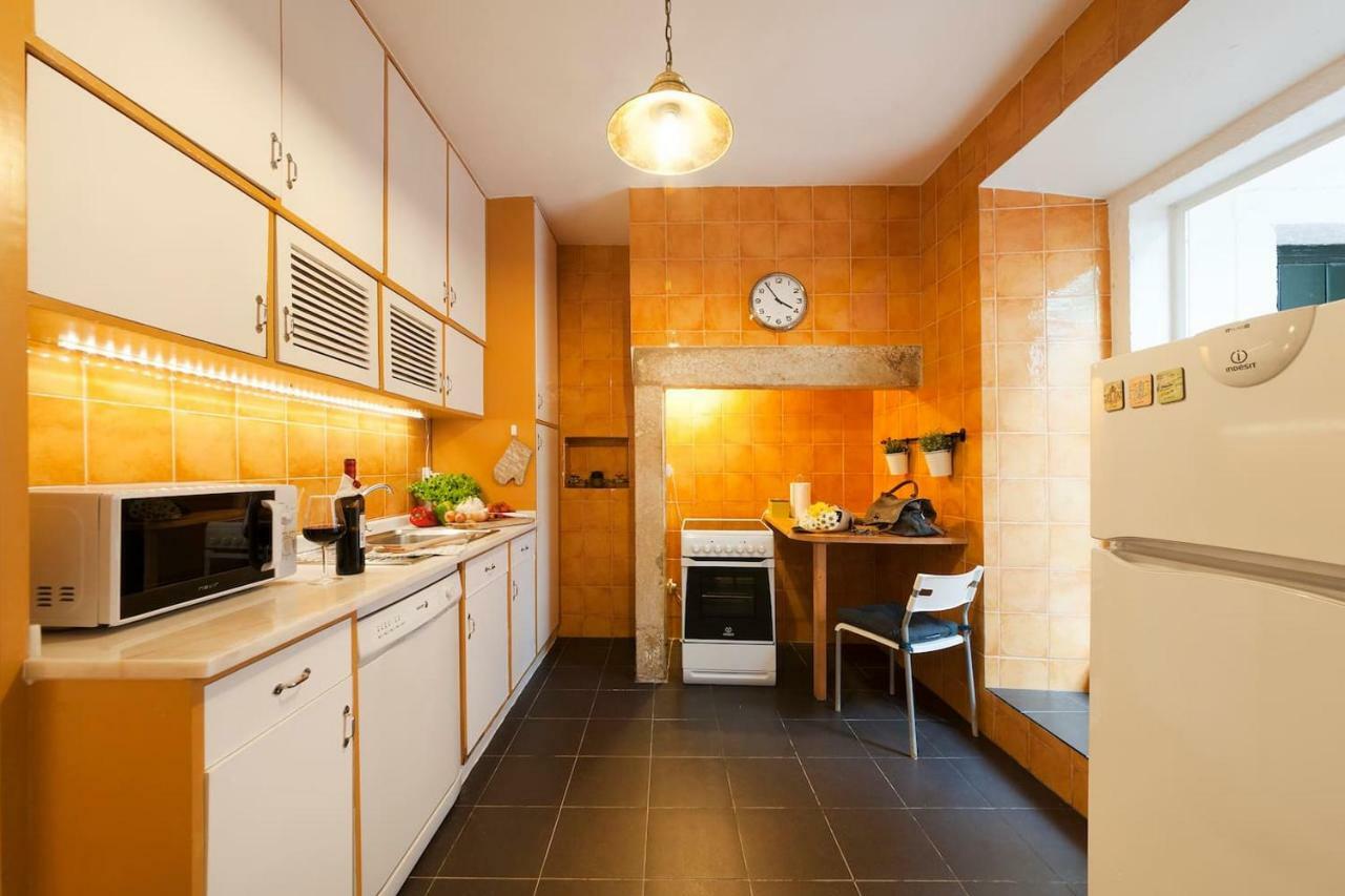2 Bedroom With Patio Next To Avenida Da Liberdade Apartamento *