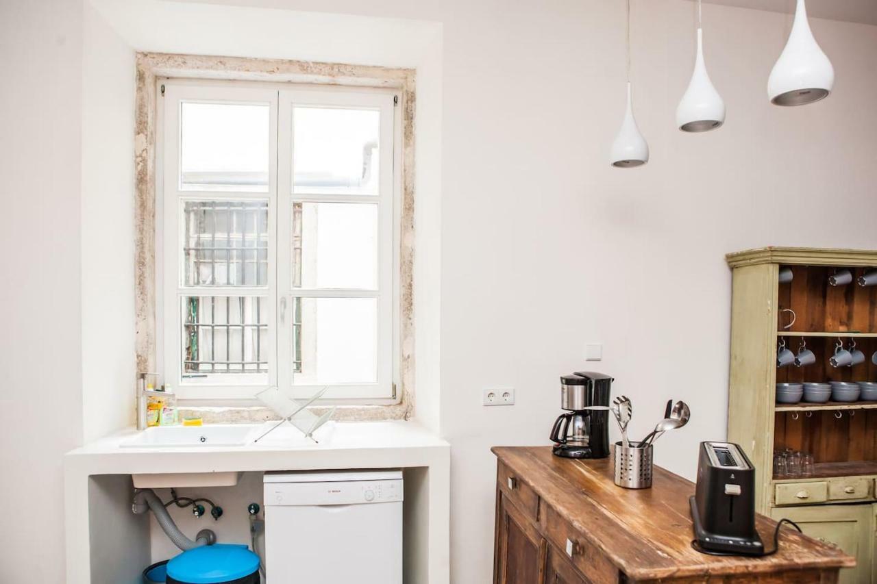 Alfama Chic 3 Apartamento *