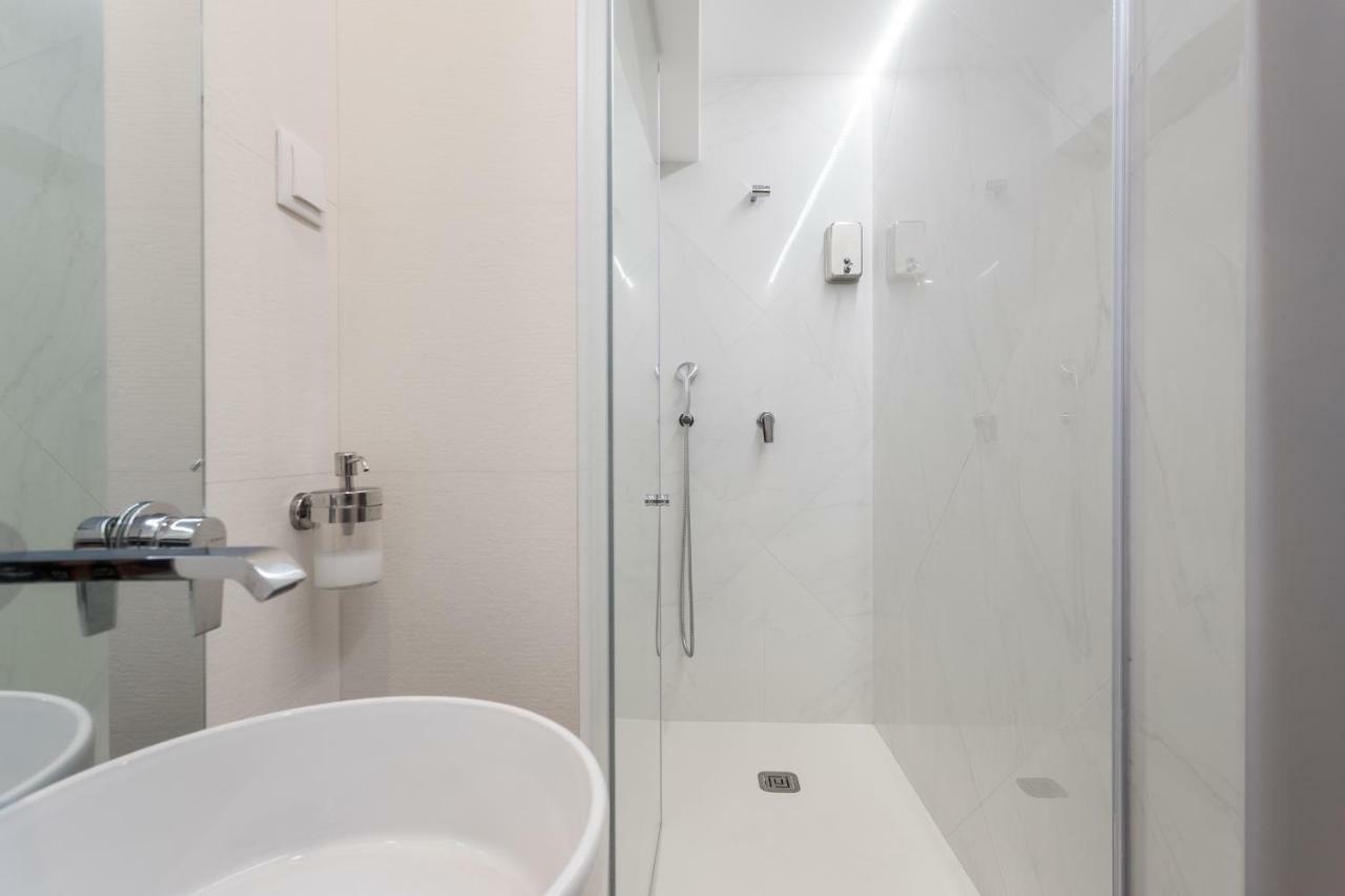 Bed & Breakfast Airport Charming Lisbon