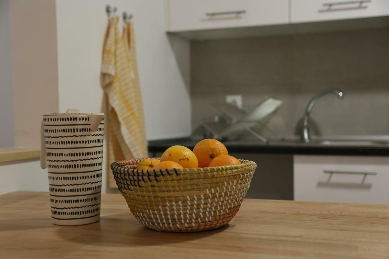 Stunning With Yard In Alfama Apartamento
